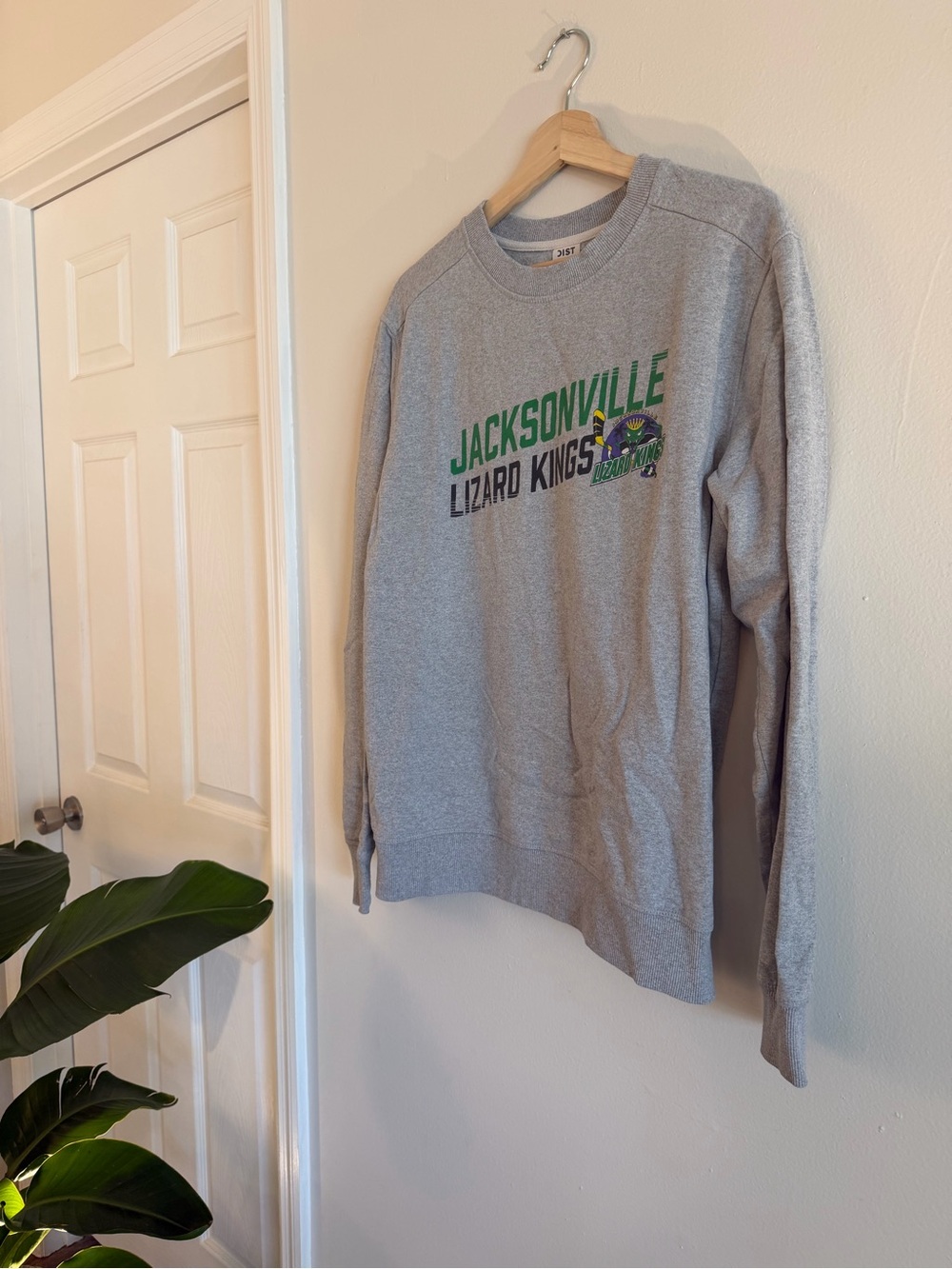 Jacksonville Lizard Kings Gray Crewneck Sweatshirt - unisex